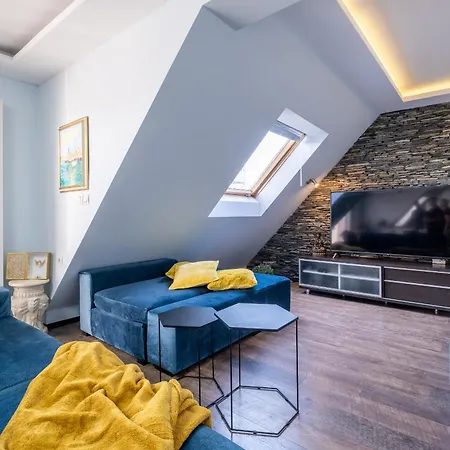 Apartment Marvellous / Roof Terrace / 2bdr / 2bth
