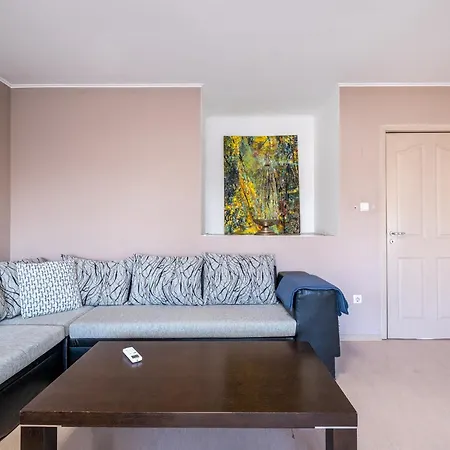 Marvellous / Roof Terrace / 2bdr / 2bth * Sofia