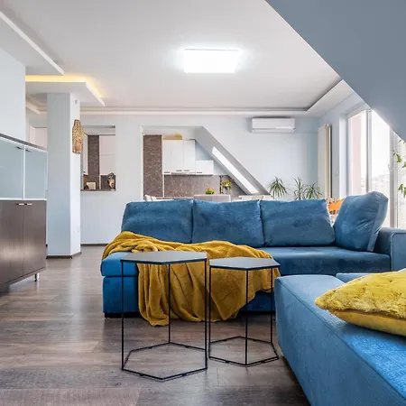 Apartment Marvellous / Roof Terrace / 2bdr / 2bth Sofia
