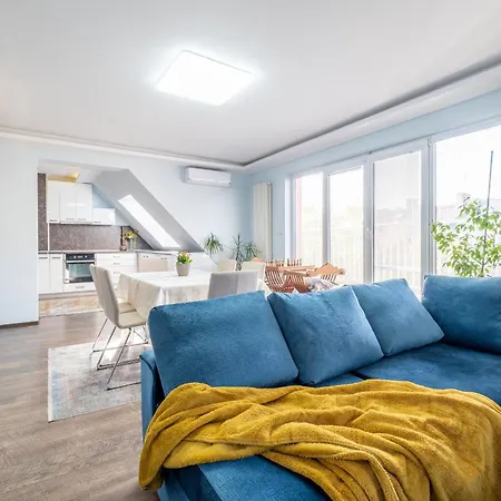 Marvellous / Roof Terrace / 2bdr / 2bth Sofia