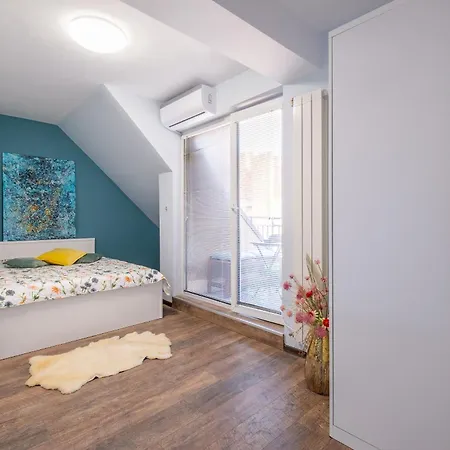 Apartment Marvellous / Roof Terrace / 2bdr / 2bth